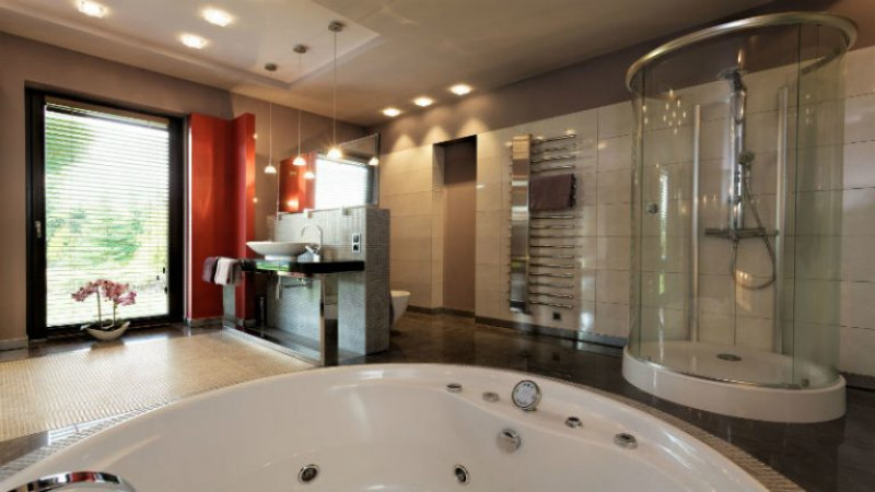 Create Your Own Bathroom with Custom Frameless Shower Doors