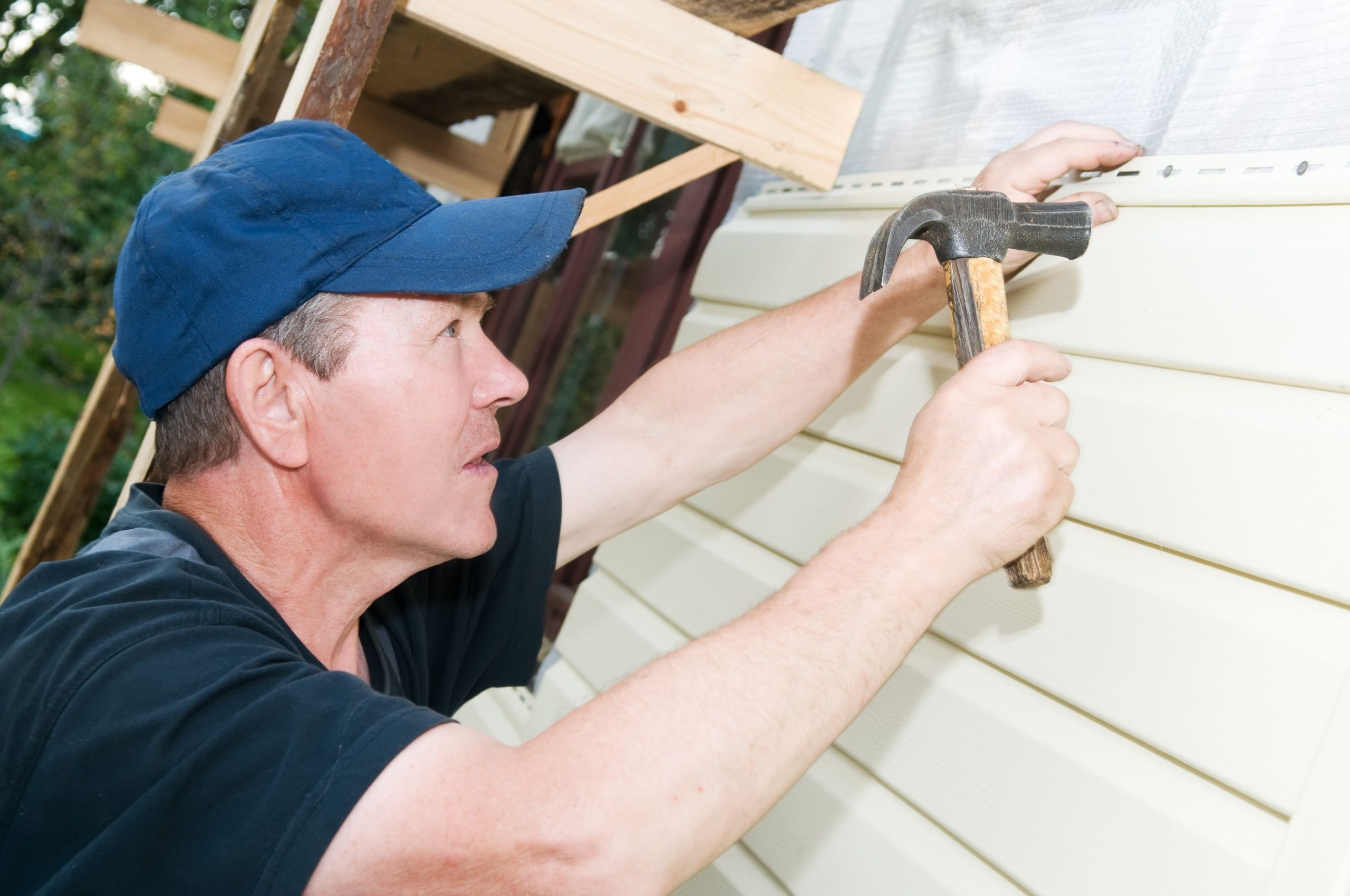 Why Hiring a Siding Contractors In Billings Mt Is a Good Investment